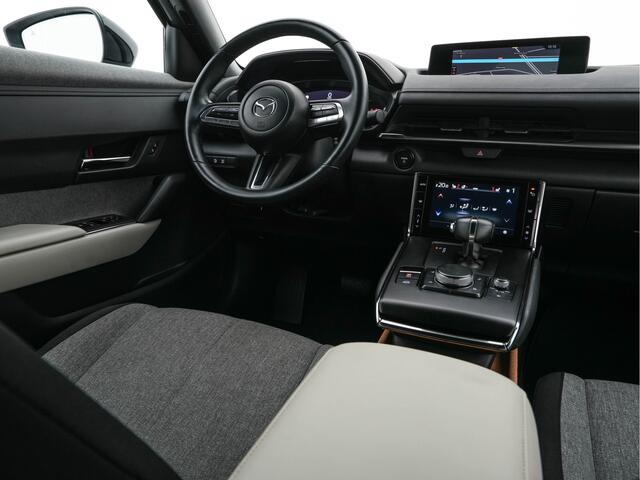 Mazda MX-30 e-SkyActiv 145 Comfort 36 kWh (INCL-BTW) *NAVI-FULLMAP | ADAPTIVE-CRUISE | BLIND-SPOT | FULL-LED | KEYLESS | CAMERA | DAB+ | HEAD-UP | VIRTUAL-COCKPIT | COMFORT-SEATS | 18''ALU*