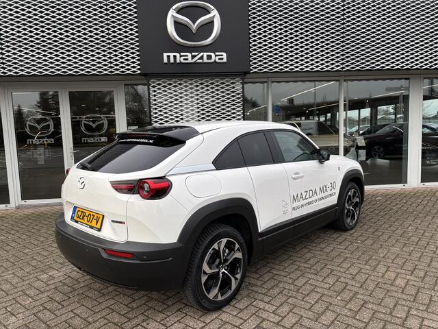 Mazda MX-30 e-SkyActiv R-EV 170 Advantage | 4-SEIZOENSBANDEN |