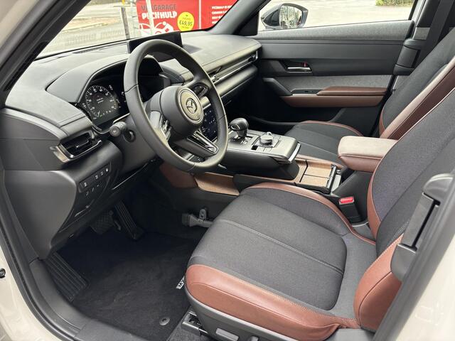 Mazda MX-30 e-SkyActiv R-EV 170 Advantage | 4-SEIZOENSBANDEN |