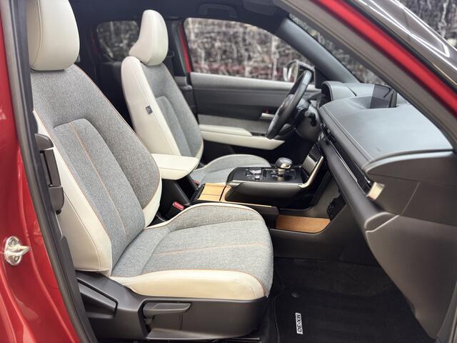 Mazda MX-30 e-SkyActiv R-EV 170 Makoto PANO/ BOSE SPEAKERS