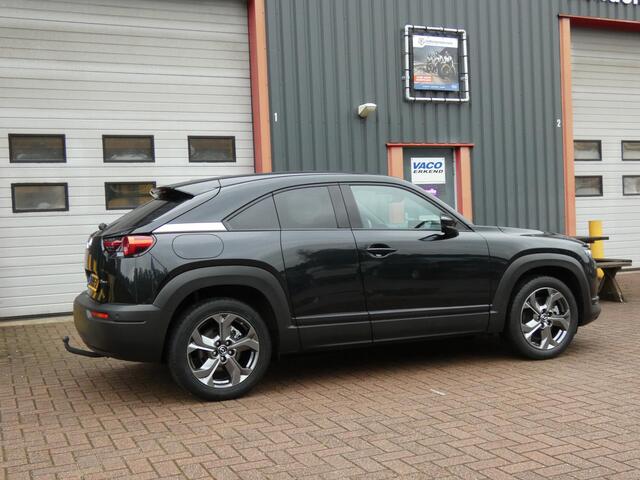 Mazda MX-30 e-SkyActiv 145 first edition 36 kWh