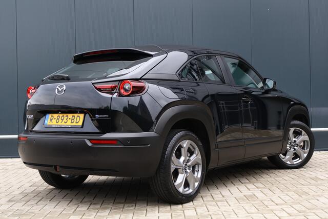 Mazda MX-30 e-SkyActiv 145 Advantage 36 kWh | Apple Carplay / Android Auto | Head-Up Display | Camera | Adaptieve Cruise Control