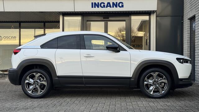 Mazda MX-30 e-SkyActiv 145 Comf. | HUD | Camera | Navi