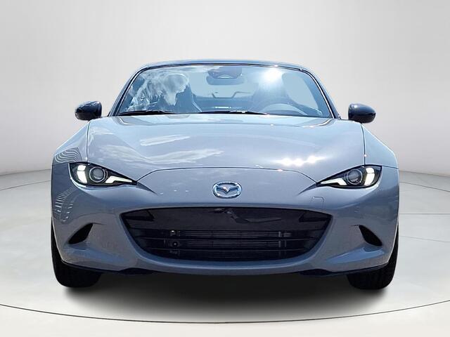 Mazda MX-5 1.5 SkyActiv-G 132 Homura | Brembo remschijven | Sportonderstel | Bose | Recaro stoelen | Achteruirijcamera | BBS Forged velgen | Full led adaptieve koplampen | Draadloze Applecarplay en Android Auto | Navigatie | Cruise Control | Stoelverwarming |