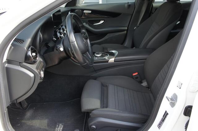 Mercedes-Benz 300 C 300e Estate Avantgarde Hybrid 320pk