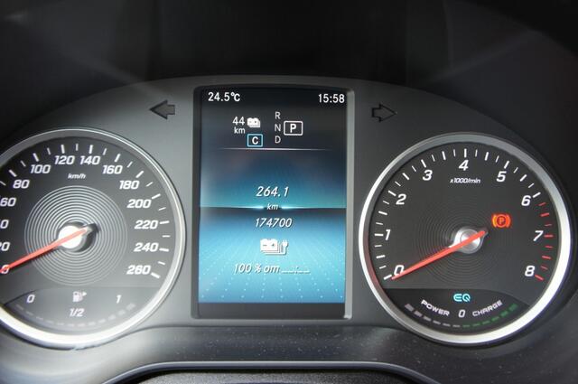 Mercedes-Benz 300 C 300e Estate Avantgarde Hybrid 320pk