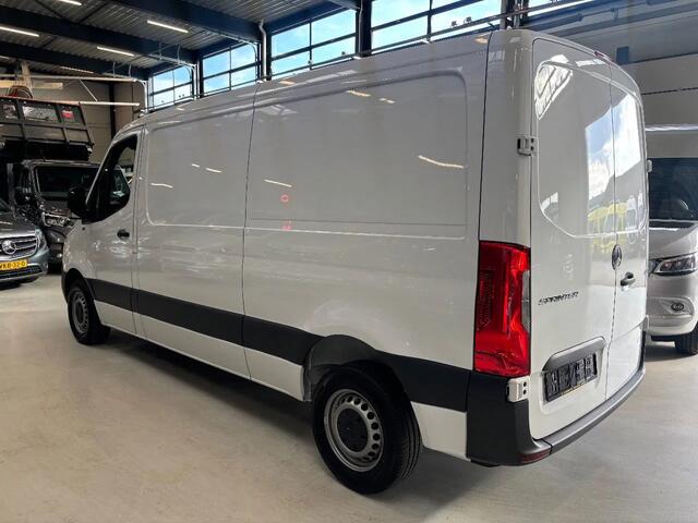 Mercedes-Benz 311 CDI Sprinter L2H1 Airco Cruisecontrol Apple CarPlay NIEUW de goed goedkoopste sprinter van het land nieuw nieuw