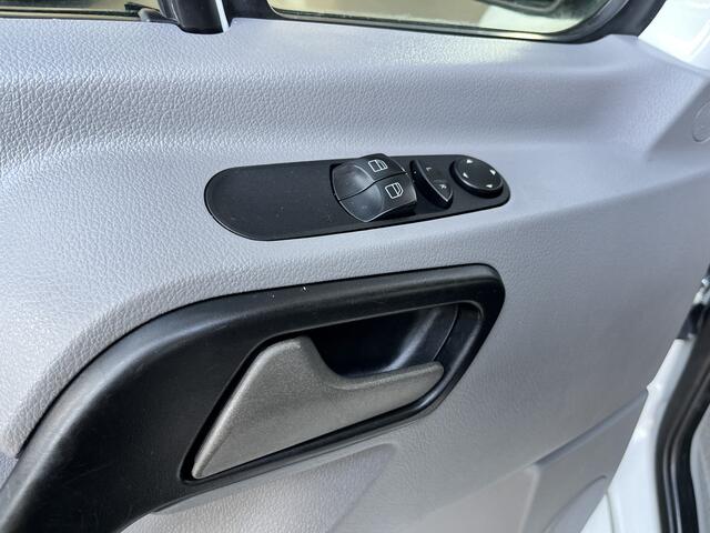 Mercedes-Benz 311 CDI Sprinter 2.2 366 DC Hiab 018T Laadkraan Automaat Airco 7-Persoons Telefoonverbinding Open laadbak Pick-up Euro 6 Bakwagen P-up 1e eigenaar ex gemeente