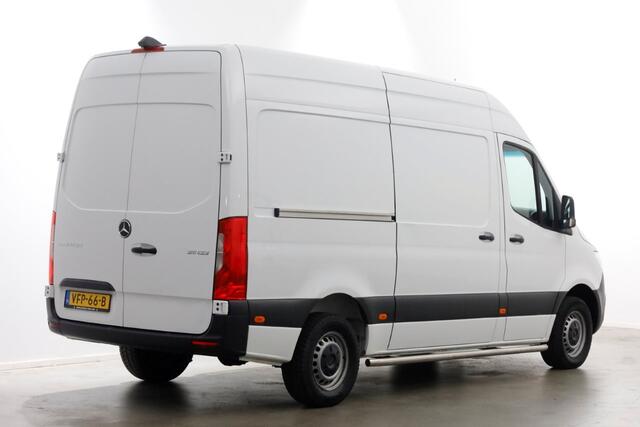 Mercedes-Benz 311 CDI Sprinter 115pk RWD L2H2 Servicewagen Airco/Camera/230V 03-2020