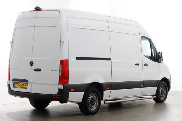 Mercedes-Benz 311 CDI Sprinter 115pk RWD L2H2 Servicewagen Airco/Camera/230V 07-2020
