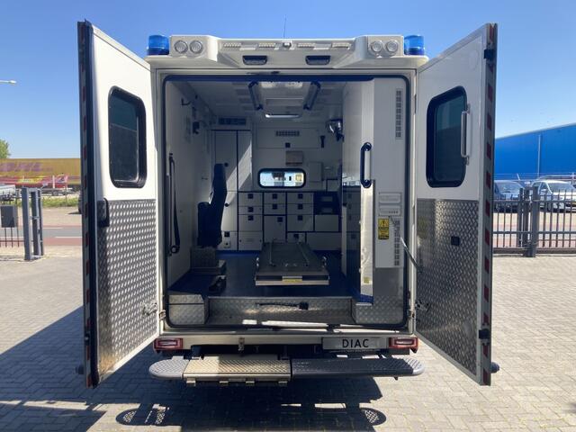 Mercedes-Benz 416 Container Ambulance