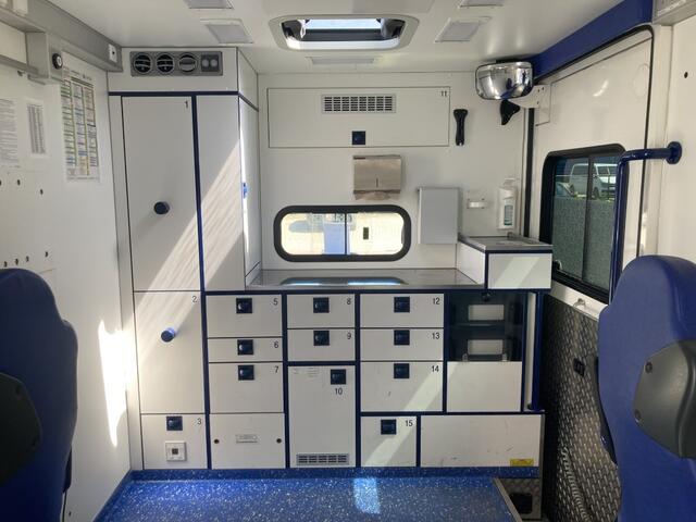 Mercedes-Benz 416 Container Ambulance