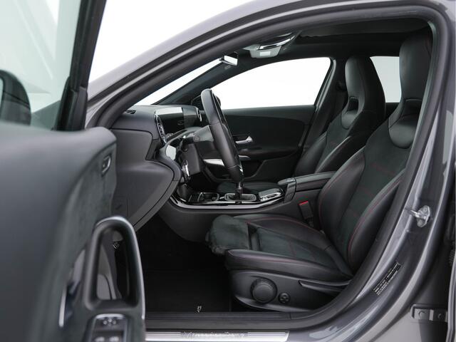 Mercedes-Benz A-KLASSE 180 Business Solution AMG-Sport-Pack *PANO | WIDE-SCREEN-COCKPIT | FULL-LED | LEDER-MICROFIBRE | CAMERA | ECC | PDC | CRUISE | SPORT-SEATS | 18"ALU*