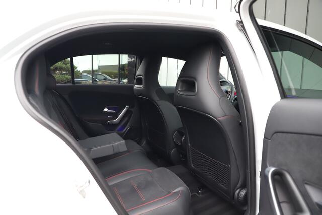 Mercedes-Benz A-KLASSE 250 e AMG Aut8 | 218PK | Sfeerverlichting | Keyles-go | Stuurwielverwarming | Multi-beam | Stoelverw. | 2023.