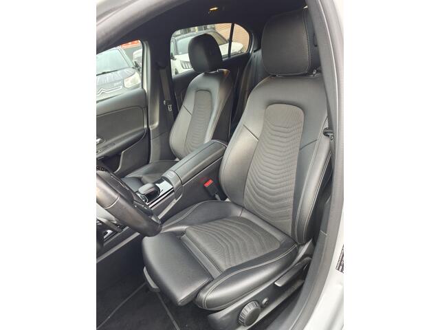 Mercedes-Benz A-KLASSE 200 Bns Sol Plus Up.