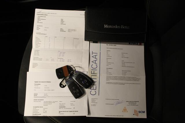 Mercedes-Benz A-KLASSE 250 Edition Amg pakket Automaat/Panoramadak/Digitale dash/Navigatie/Cruise control/Keyless entry+start/Matrix led koplampen/Sfeerverlichting/Stoelverwarming/Achteruitrijcamera/Parkeersensoren/Elektrisch verstelbare bestuurderstoel