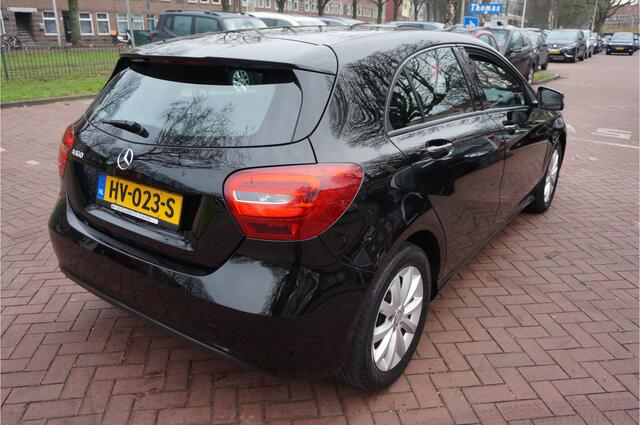 Mercedes-Benz A-KLASSE 160 CAMERA NAVIGATIE TELEFOON.....