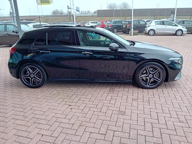 Mercedes-Benz A-KLASSE 220 4MATIC AMG Line Automaat, Zeer mooie auto full options, Dealer onderhouden, Dealer garantie tot 17-05-25, BOVAG