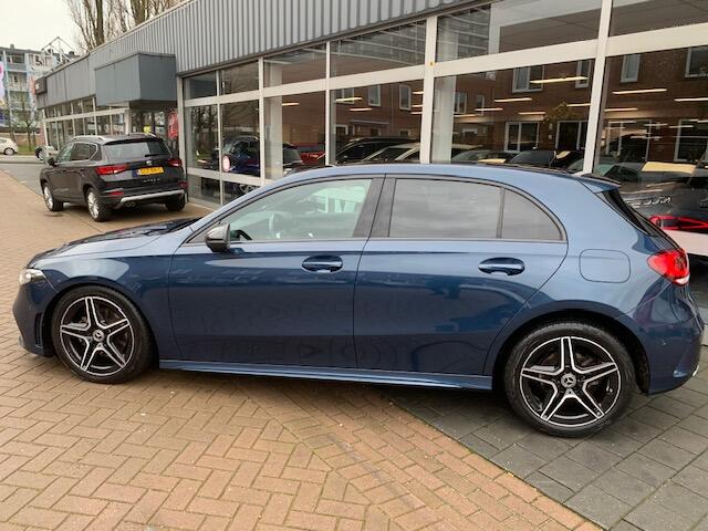Mercedes-Benz A-KLASSE 180 Business Solution AMG, Panoramadak, 18inch LMV .