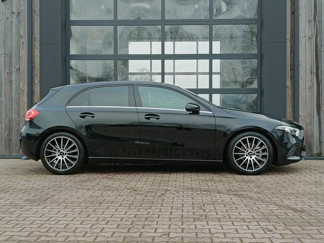 Mercedes-Benz A-KLASSE 200 Business Solution Plus Upgrade Wilde Screen, Navi, Stoelvew. LED/Xenon, Camera
