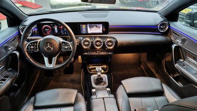 Mercedes-Benz A-KLASSE 200 Premium Plus AMG-Line