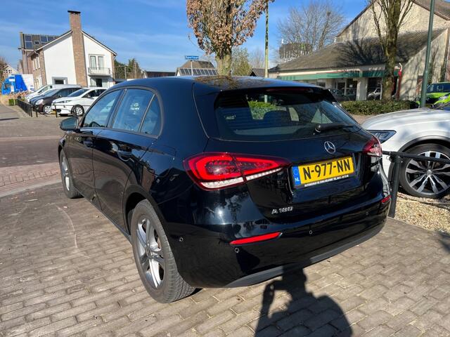 Mercedes-Benz A-KLASSE 180 SOLUTION LUXURY AUTOMAAT / NAVI / CRUISE CTR. / CAMERA