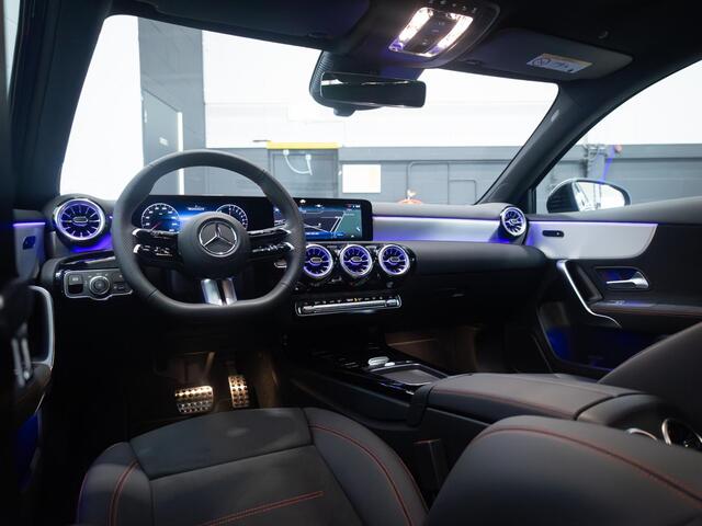 Mercedes-Benz A-KLASSE 250 e Star Edition AMG Line