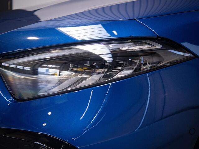 Mercedes-Benz A-KLASSE 250 e Star Edition AMG Line