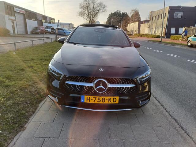 Mercedes-Benz A-KLASSE 220 Launch Edition Premium Plus