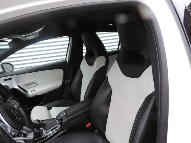 Mercedes-Benz A-KLASSE 180 Business Solution AMG Upgrade auto is nieuw zeer mooi