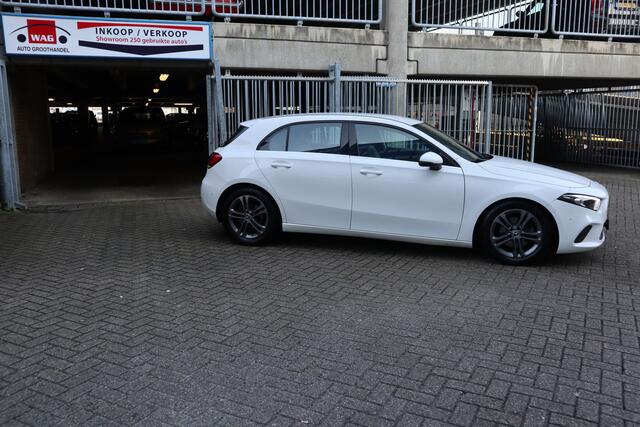 Mercedes-Benz A-KLASSE 160 Advantage