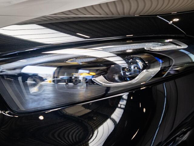 Mercedes-Benz A-KLASSE Limousine 180 Star Edition AMG Line Plus