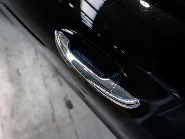 Mercedes-Benz A-KLASSE Limousine 180 Star Edition AMG Line Plus