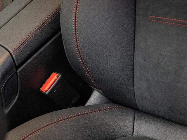 Mercedes-Benz A-KLASSE Limousine 180 Star Edition AMG Line Plus