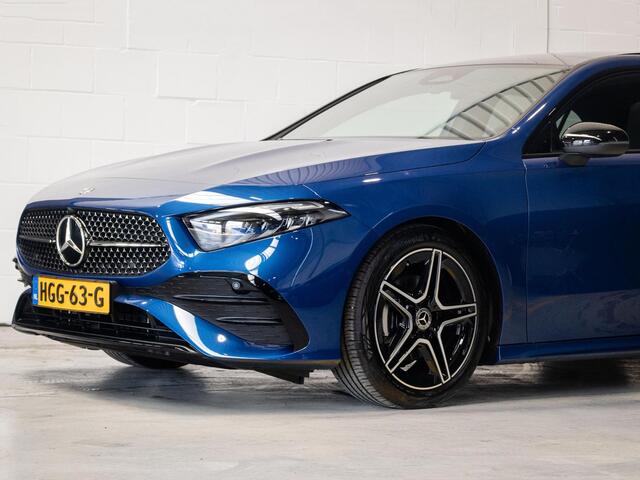 Mercedes-Benz A-KLASSE Hatchback 180 Star Edition AMG Line Panorama dak