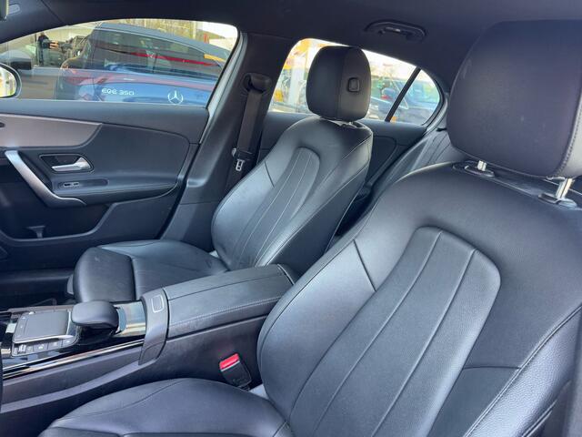 Mercedes-Benz A-KLASSE 250 e Business Solution Luxury Limited