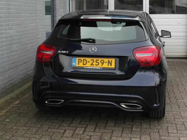Mercedes-Benz A-KLASSE 180 Business Solution AMG Inclusief Afleveringskosten