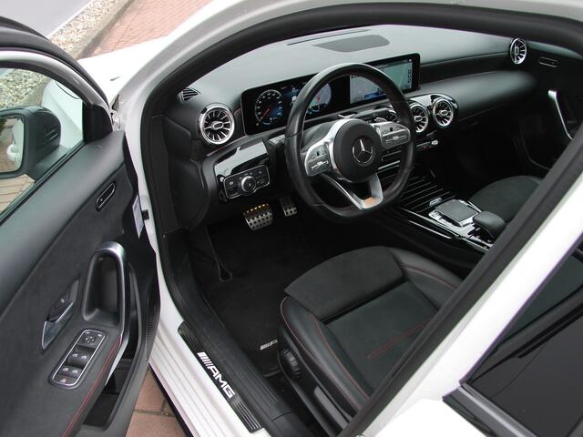 Mercedes-Benz A-KLASSE A35 AMG 306pk 4MATIC | Pano | Burmester