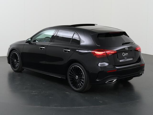 Mercedes-Benz A-KLASSE 180 Business Solution AMG | Panoramadak | Multibeam led | Nightpakket | Sfeerverlichting | Apple carplay / Android auto | 360 graden camera