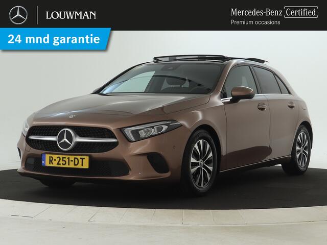 Mercedes-Benz A-KLASSE 200 Business Line | Panorama Schuif/Kanteldak | Parkeersensoren + camera achter | Comfortstoelen Lederlook i.c.m Stoelverwarming | DAB + Apple Car Play | Inclusief 24 maanden MB Certified garantie voor Europa.