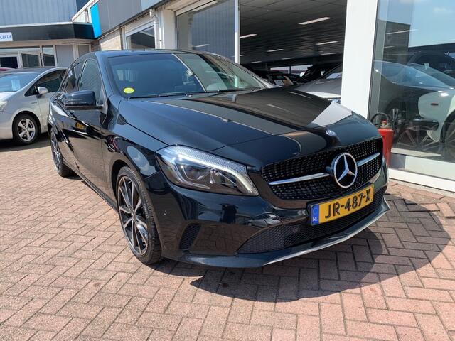 Mercedes-Benz A-KLASSE 180 d Lease Edition AUT. Airco Cruise PDC Navi Bluetooth