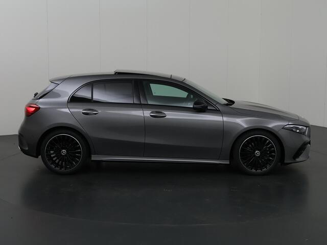 Mercedes-Benz A-KLASSE 180 Business Solution AMG 180 Business Solution AMG | Elektrisch bedienbaar panorama-dak | Achteruitrijcamera | 19inch Multispaak velgen | Mulitbeam koplampen