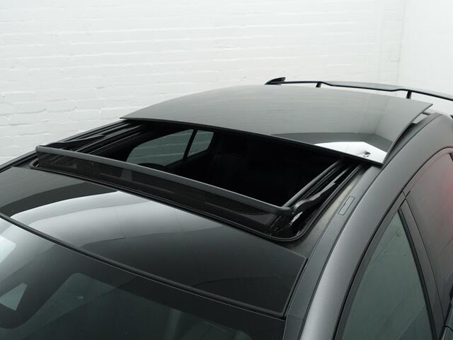 Mercedes-Benz A-KLASSE AMG Street Style Edition Aut- Panoramadak, Aero Package, Xenon Led, Alcantara Sport Interieur