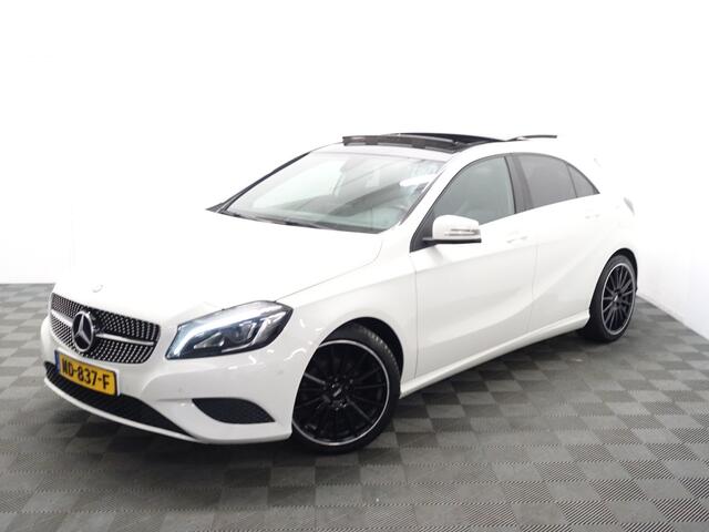 Mercedes-Benz A-KLASSE 180 d AMG Night Edition Aut- Panodak, Xenon Led, Sfeerverlichting, Dynamic Select, Clima