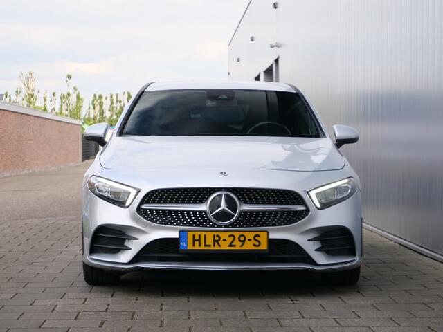 Mercedes-Benz A-KLASSE 200 164pk Luxury Line AUTOMAAT AMG-styling / LED-koplampen / Camera