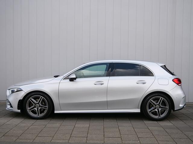 Mercedes-Benz A-KLASSE 200 164pk Luxury Line AUTOMAAT AMG-styling / LED-koplampen / Camera