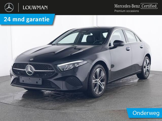 Mercedes-Benz A-KLASSE 250 e Sedan Face Lift Plug-In Hybride Progressive Line Advanced Plus | 18 Inch Velgen | 11 kW Laden | Dodehoek Assist | Stuur en Stoelverwarming . Inclusief 24 maanden Mercedes-Benz Certified garantie voor Europa.