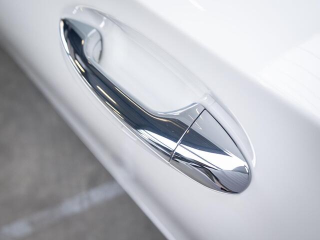 Mercedes-Benz A-KLASSE Hatchback 180 Star Edition AMG Panorama dak