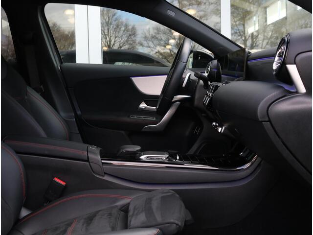 Mercedes-Benz A-KLASSE 250 e Business Solution AMG Limited