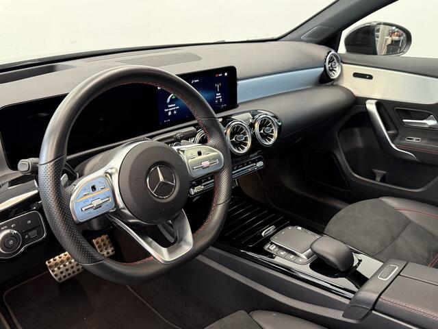Mercedes-Benz A-KLASSE 250 e AMG Line ACC PDC 360' camera Panoramadak Head-Up